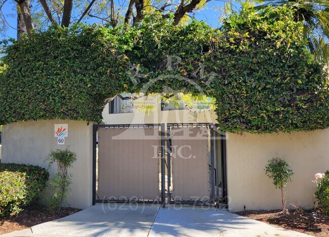 Building Photo - 13104 Glen Ct