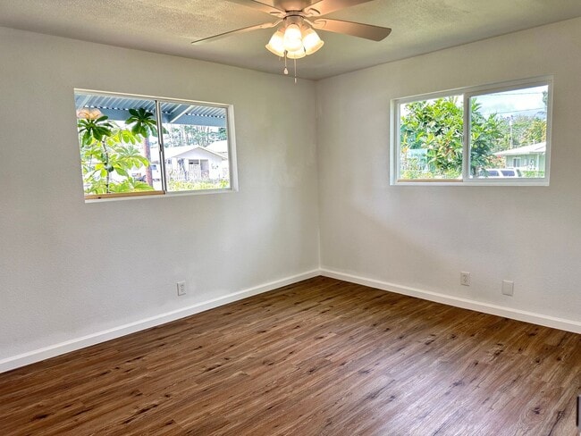 Building Photo - Ainaloa Ohana Home