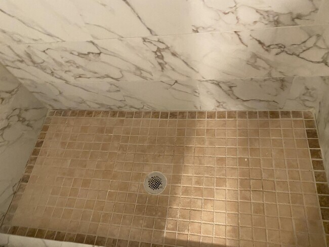 Building Photo - 8107 Olympia Ct