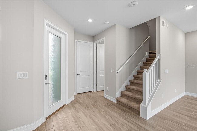 Building Photo - 4663 Almada Ln