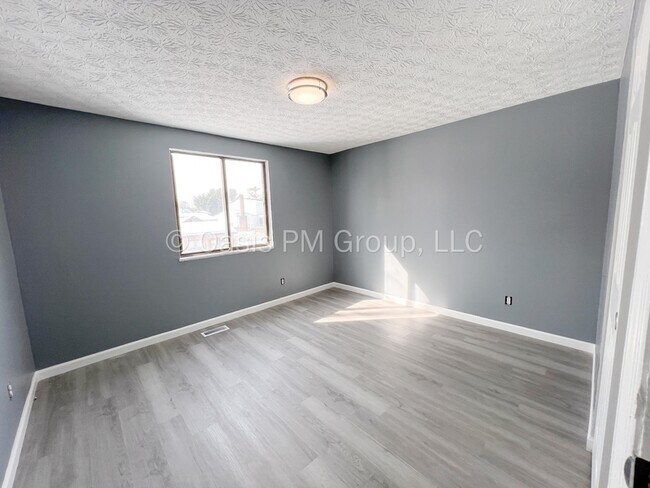 Building Photo - 3693 Potomac St