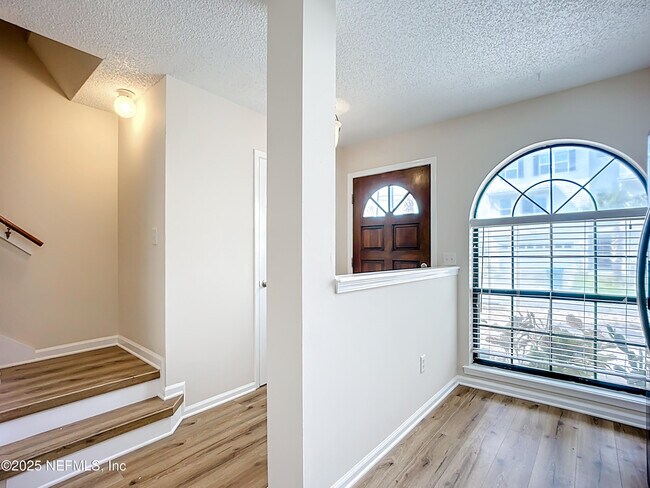 Building Photo - 2075 Gail Ave