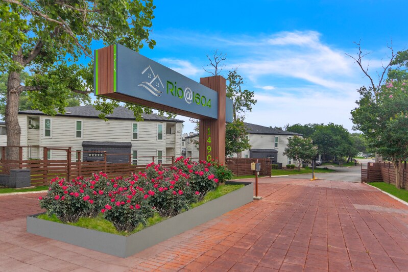 Building Photo - 14900 Nacogdoches Rd