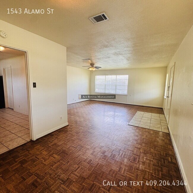 Building Photo - 1543 Alamo Creek