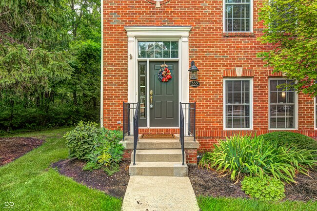Building Photo - 353 Autumn Dr