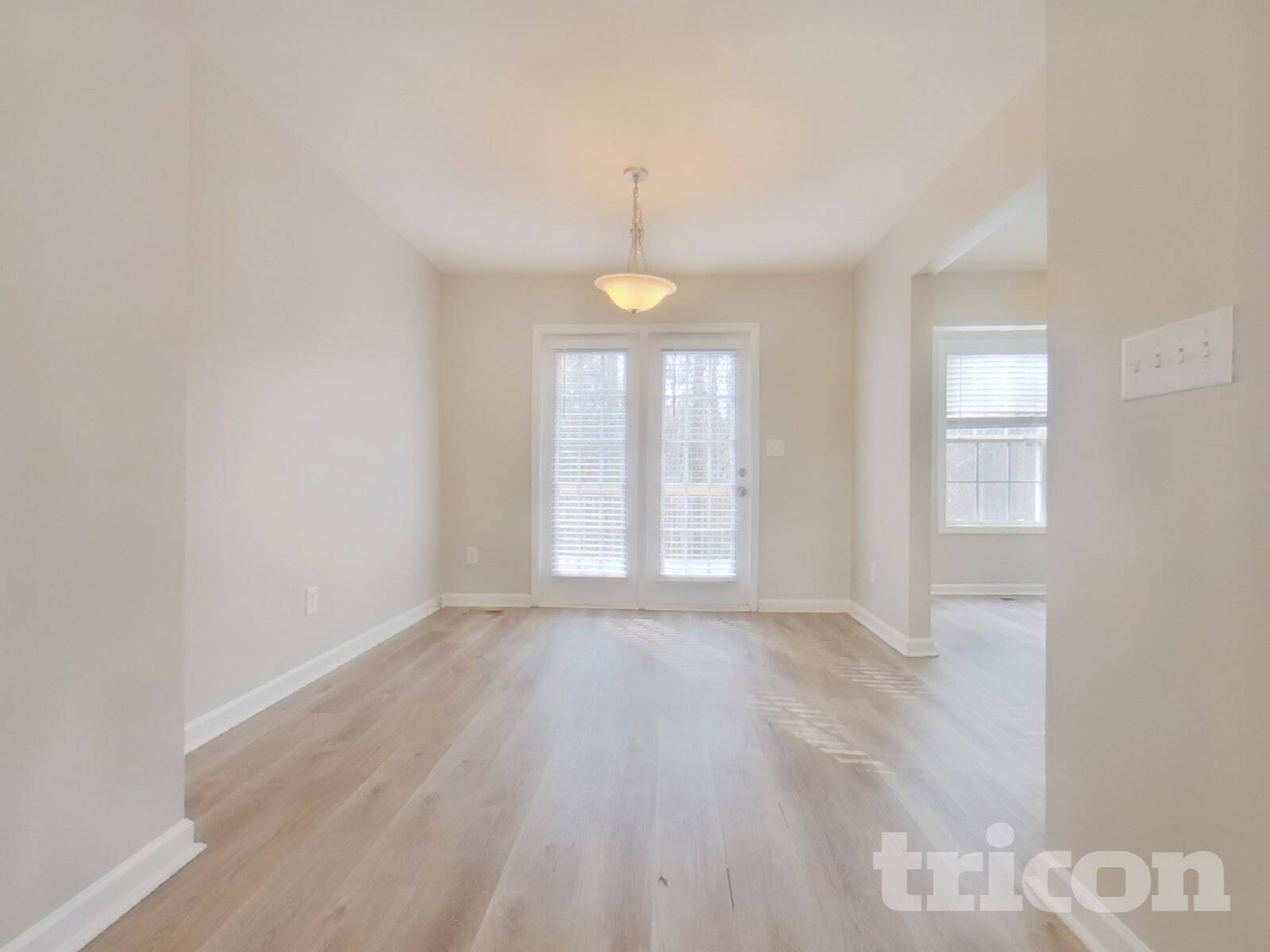 Building Photo - 162 Whetstone Way