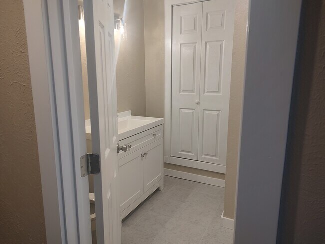 hallway bath - 113 NW Main St