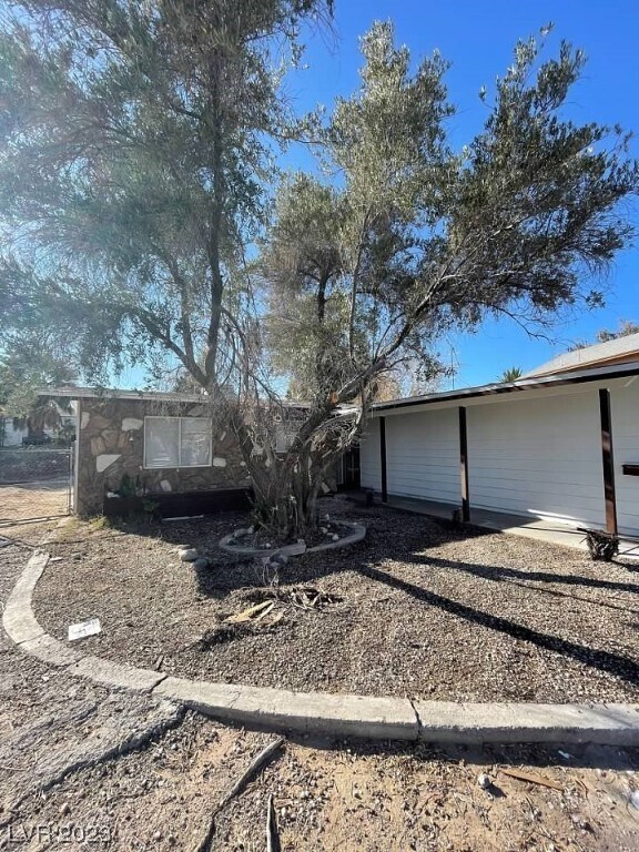 Building Photo - 3955 Ventura Way