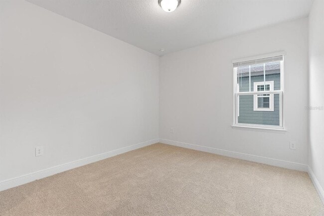 Building Photo - 2276 Hen Rd