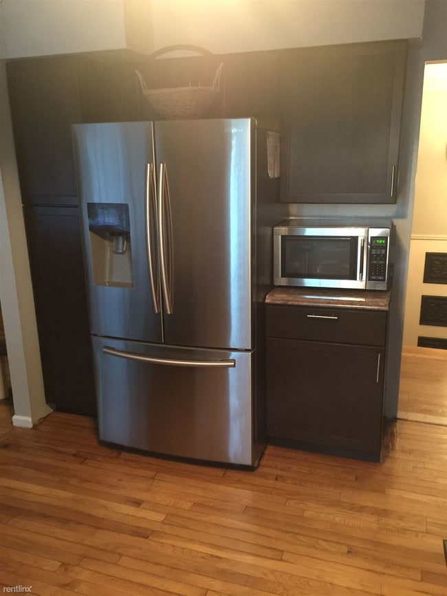 Building Photo - 26 Shady Nook Dr