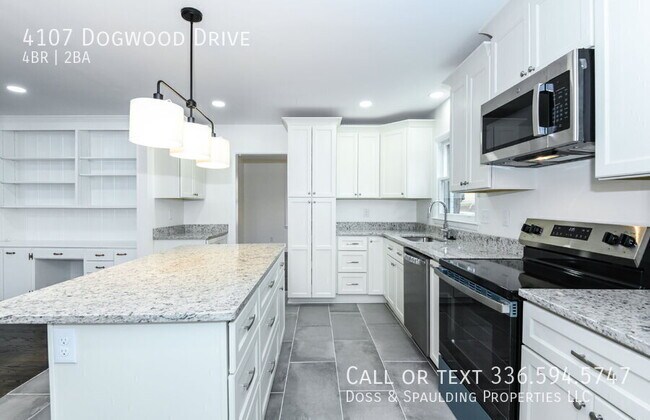 Building Photo - 4107 Dogwood Dr