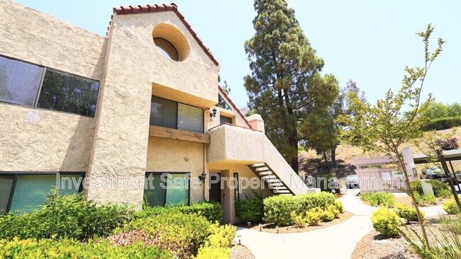 Building Photo - 17945 Caminito Pinero