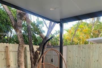 Building Photo - 6604 SW 114th Ave