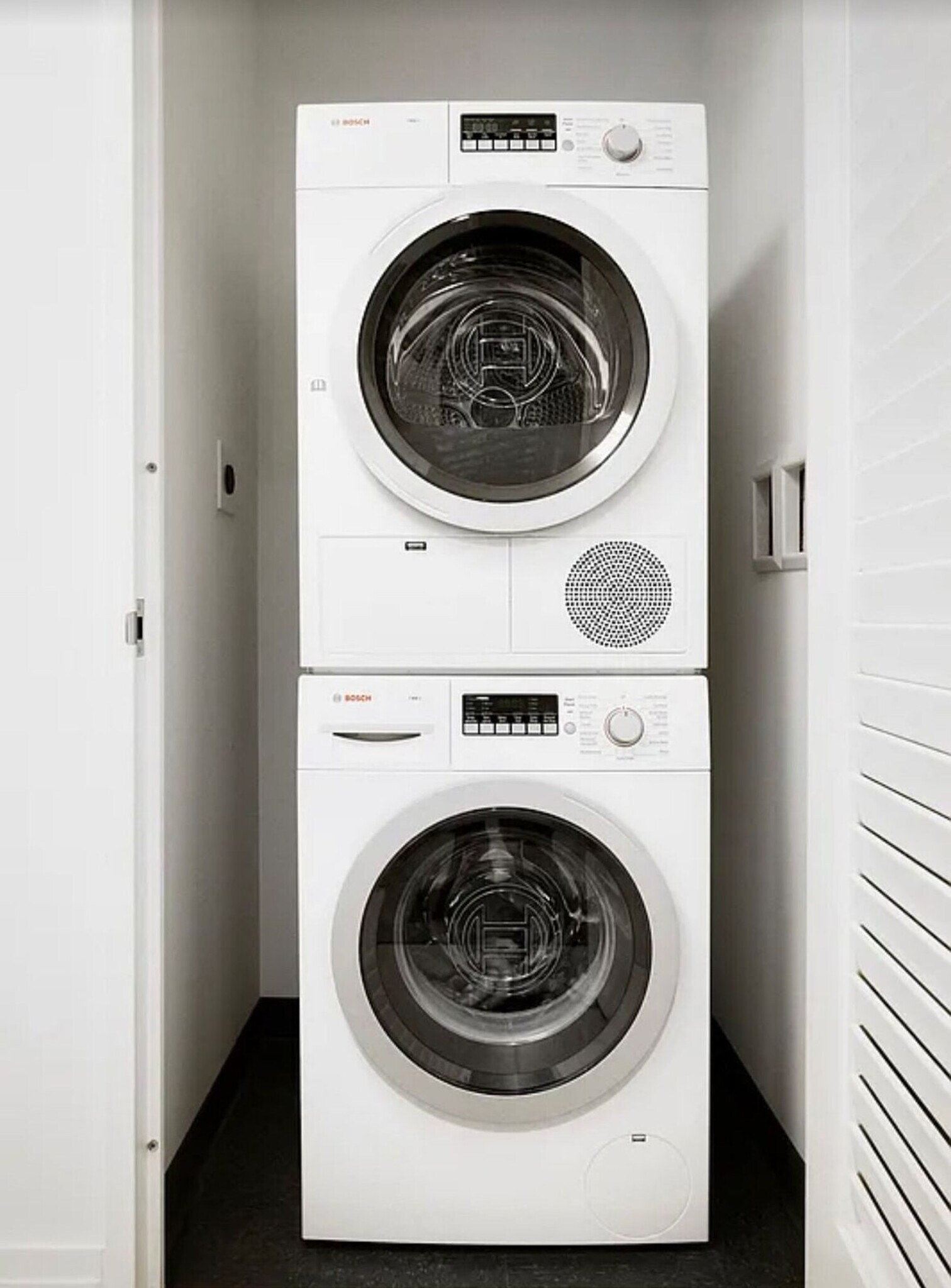 Building Photo - 676 Amsterdam Ave