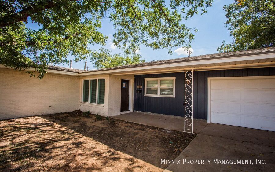 Building Photo - 3111 49th St