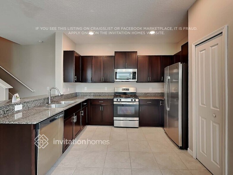 Building Photo - 8476 Druid Oaks Ln