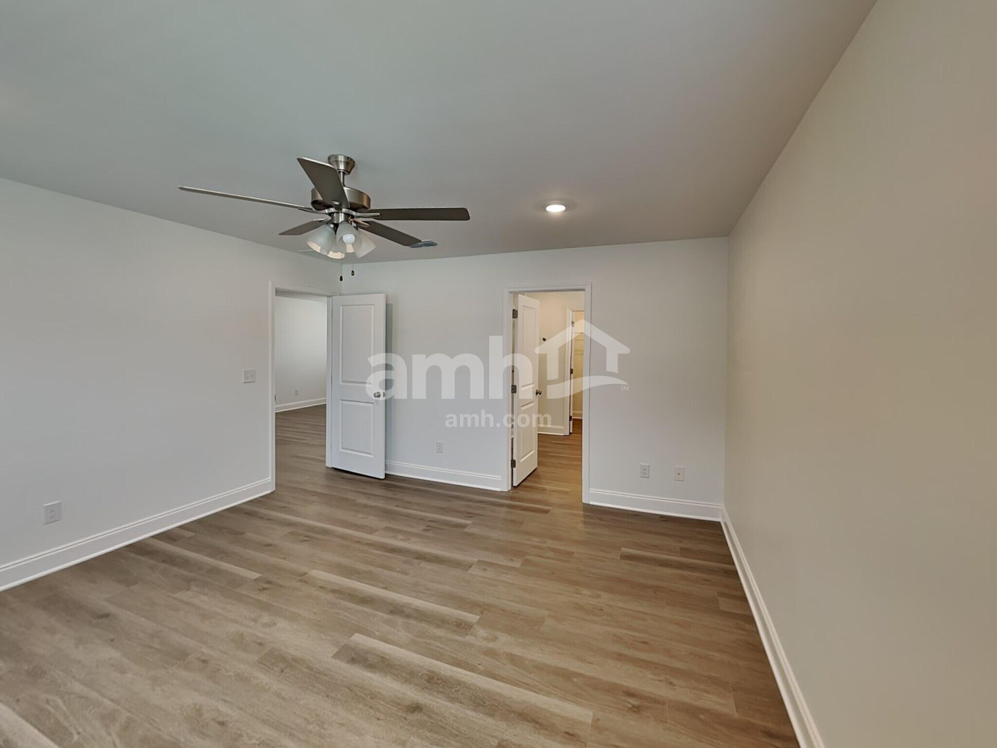 Building Photo - 210 Argea Dr