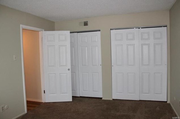 Building Photo - 444 N Clay Ave