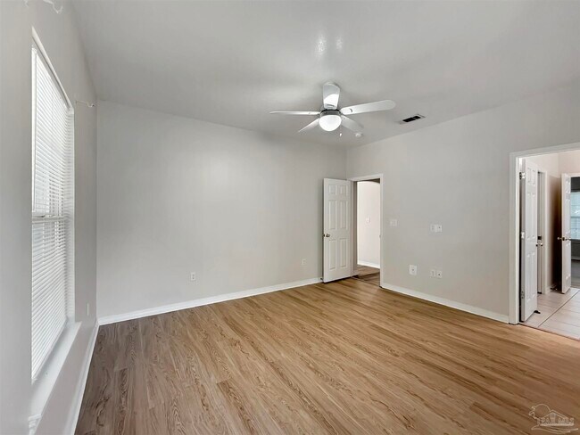 Building Photo - 2983 Shearwater Dr