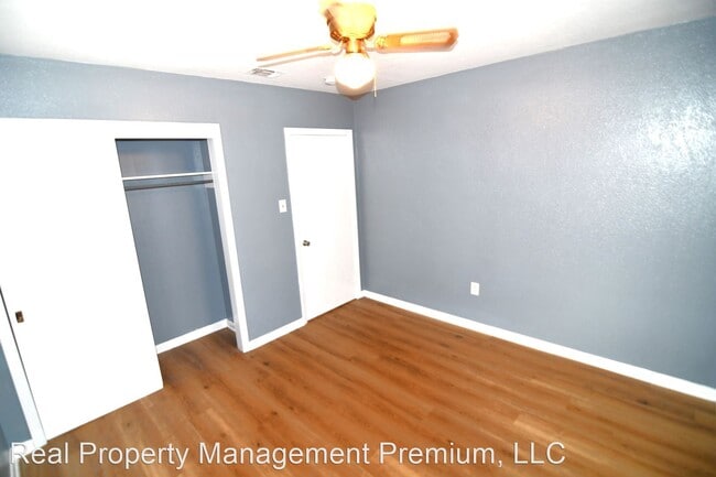 Building Photo - 3 br, 1.5 bath House - 505 Staring Lane