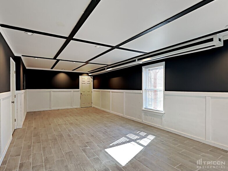 Building Photo - 154 Hidden Lake Cir