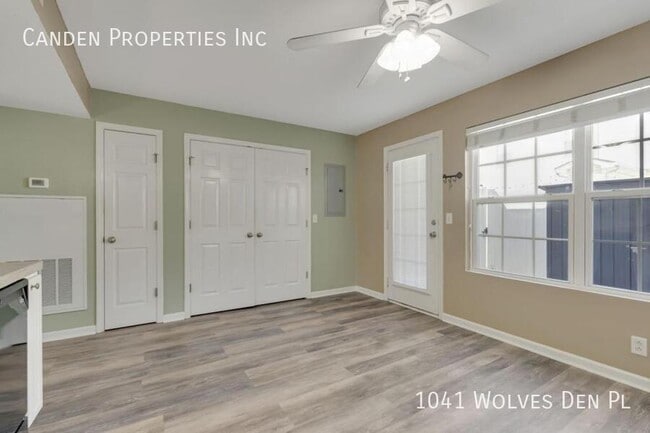 Building Photo - 1041 Wolves Den Pl