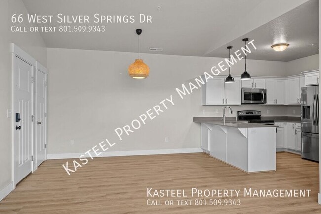 Building Photo - 66 W Silver Springs Dr