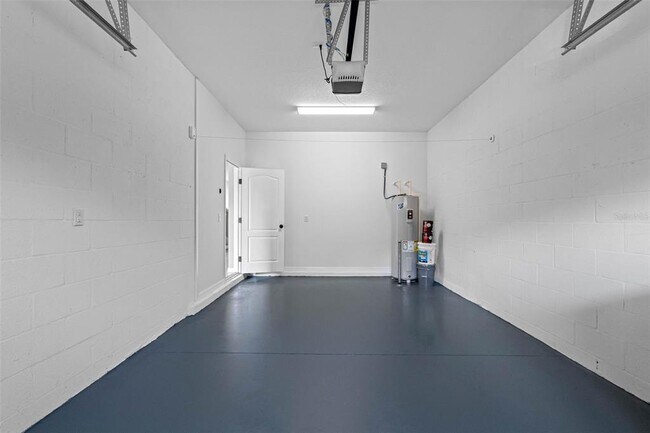 Building Photo - 6324 Torrington Cir