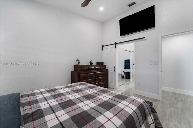 Building Photo - 6711 NW 193rd Ter
