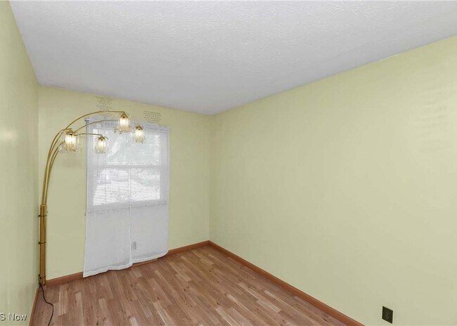 Building Photo - 9117 Wil Verne Dr