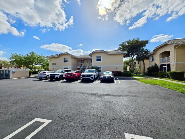 Building Photo - 12269 Royal Palm Blvd