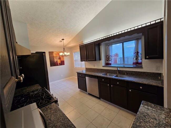 Building Photo - 3585 Plum Creek Trail NW