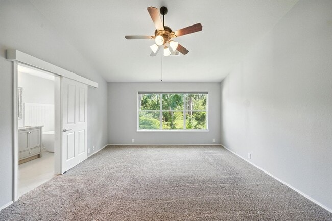 Building Photo - 13600 Breton Ridge St