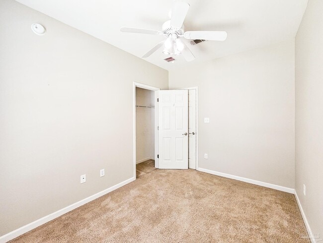 Building Photo - 3210 Seabrook St