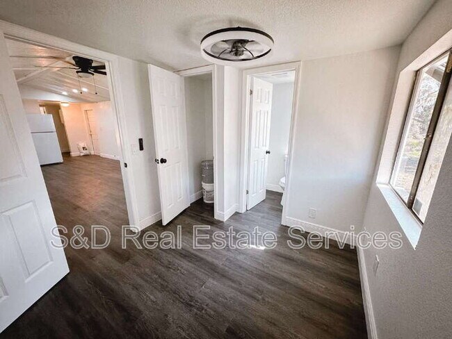Building Photo - 3717 Kandy Ln