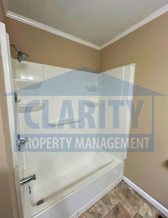 Building Photo - ***1/2 OFF 1ST MONTH'S RENT!!!***