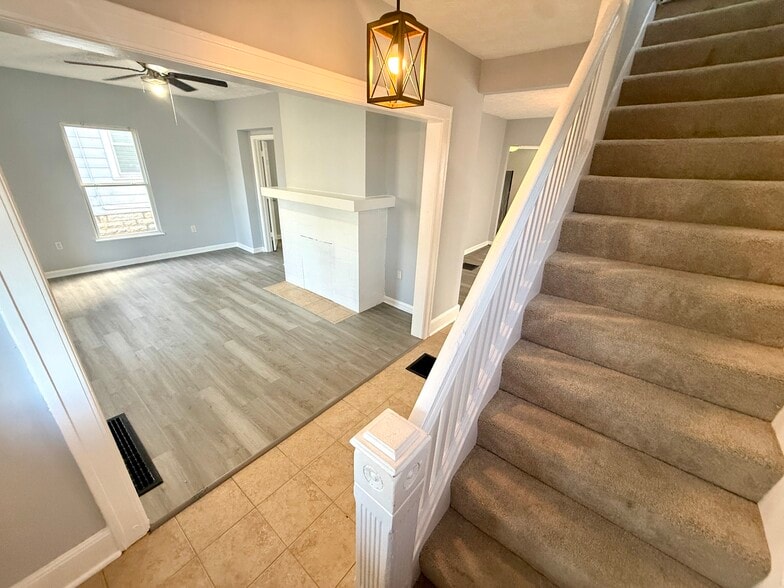 Building Photo - 22 Pleasant Ave