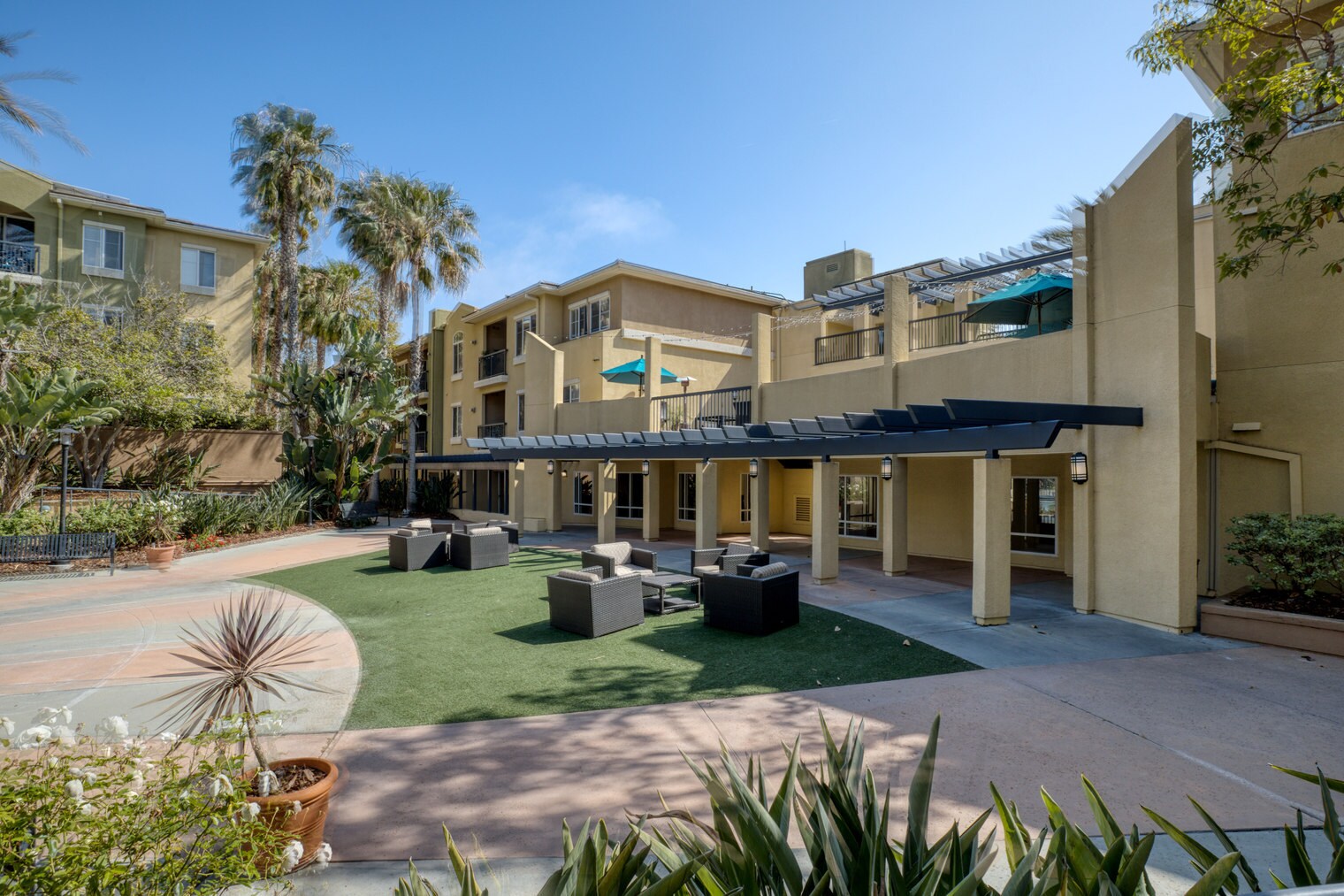 Building Photo - 8500 Pershing Dr