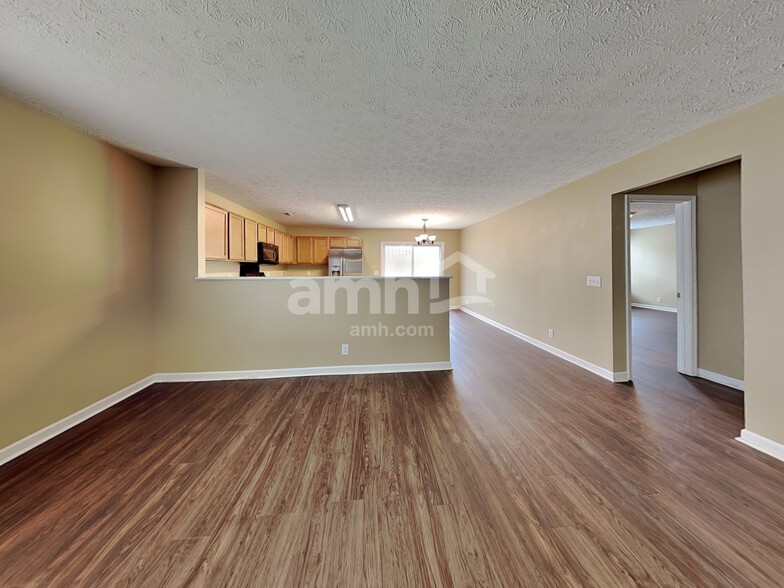 Building Photo - 3173 Hidden Creek Dr