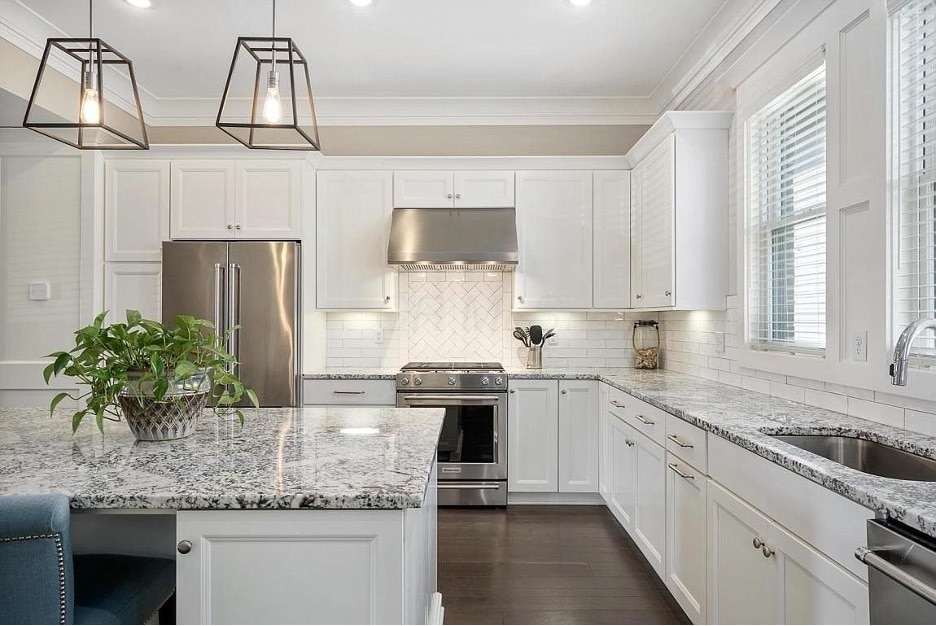 Building Photo - 112 W Starr Ave