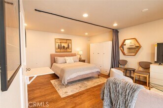 Building Photo - 327 3rd St