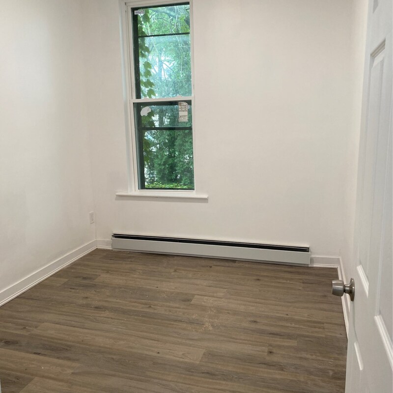Building Photo - 336 Clinton Ave