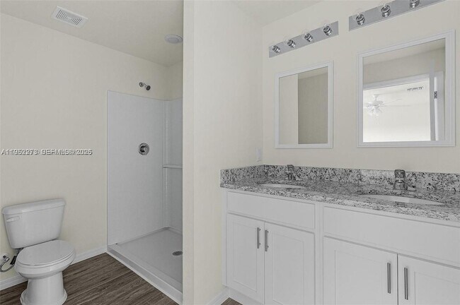 Building Photo - 1158 Norge Ct