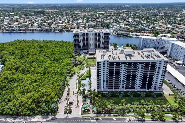 Building Photo - 3420 S Ocean Blvd