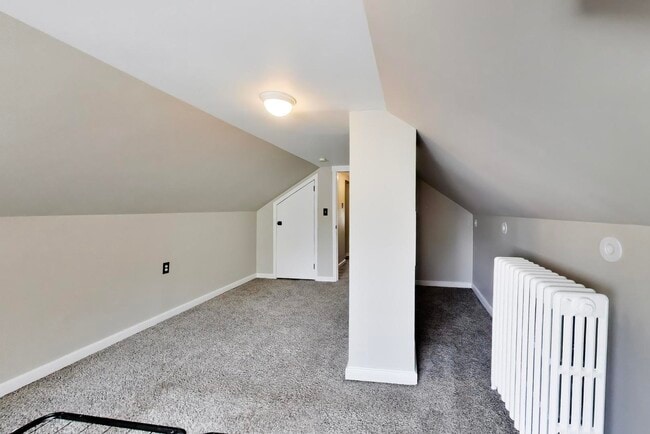 Building Photo - 7922 W Elmgrove Dr