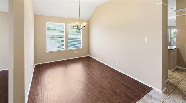 Building Photo - 15513 Landing Creek Ln
