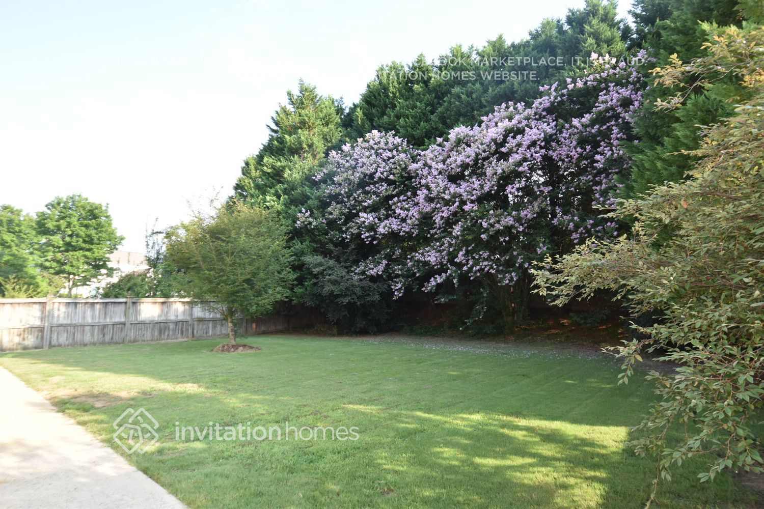 Building Photo - 5304 Granada Hills Dr