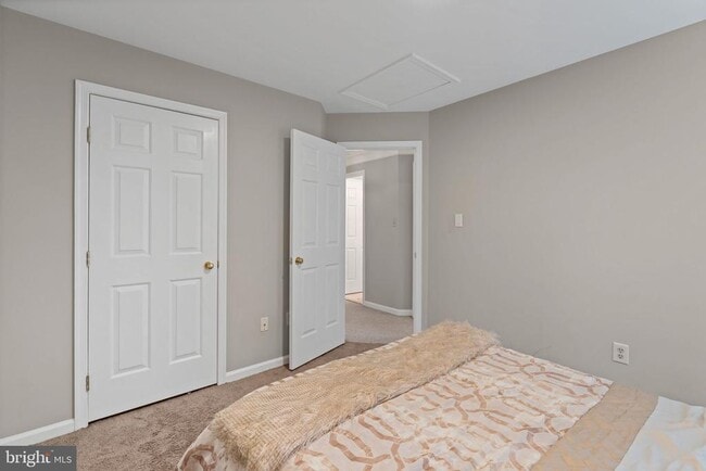 Building Photo - 18001 Barleycorn Way