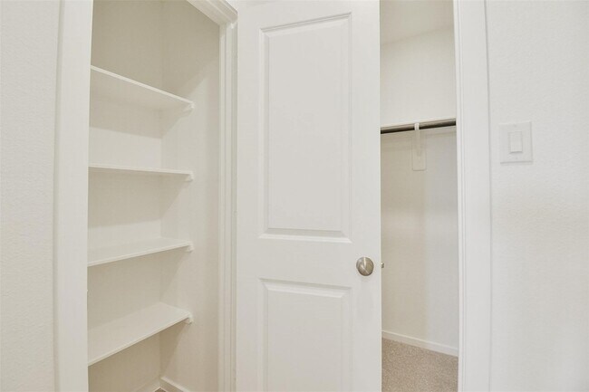 Building Photo - 18546 Cepagatti Dr