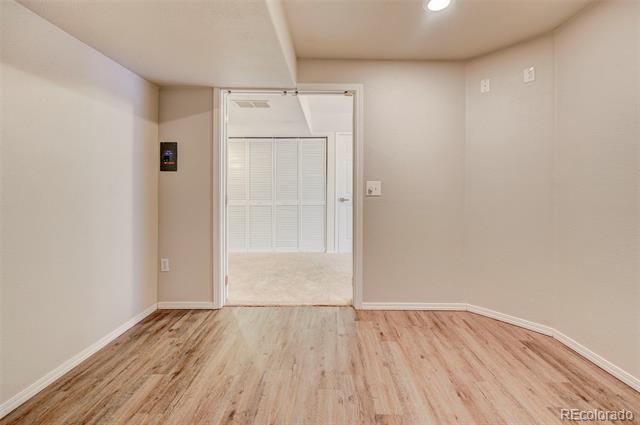 Building Photo - 835 Ridgebury Pl